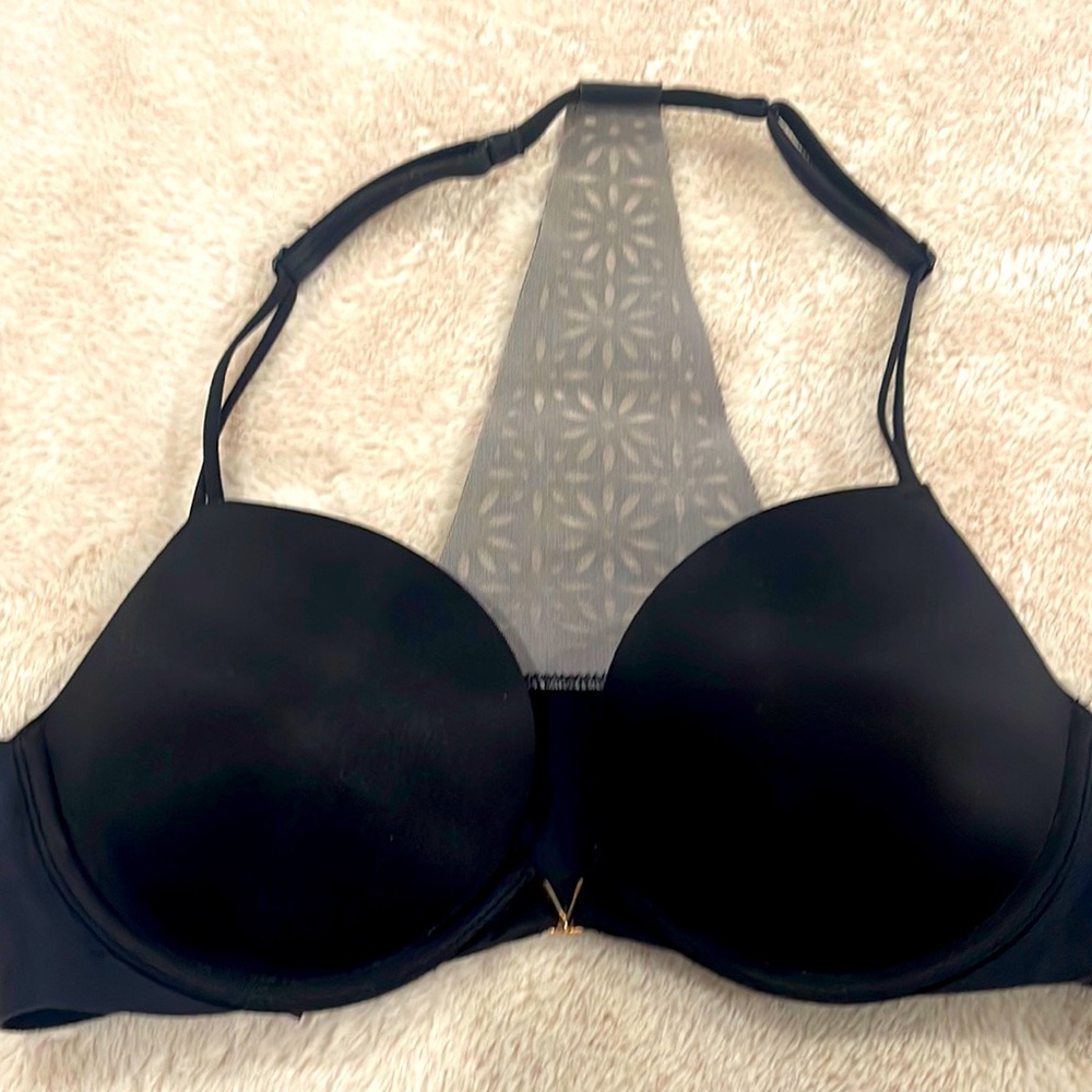 Victoria’s Secret Black push up bra